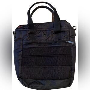 Gaiam Yoga Bag Tote Black Organizer Medium Travel Day Pack Dome Shape Clips